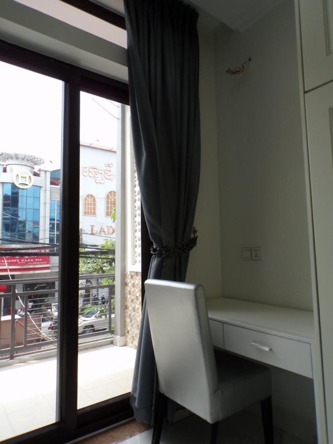 Ananta Aster Apartment Phnom Penh Exterior photo