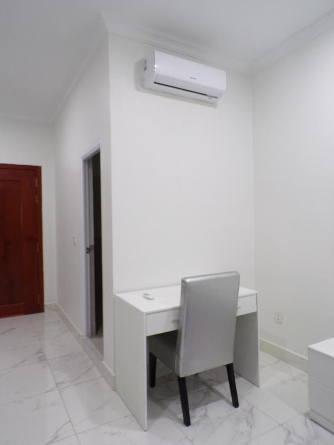 Ananta Aster Apartment Phnom Penh Exterior photo