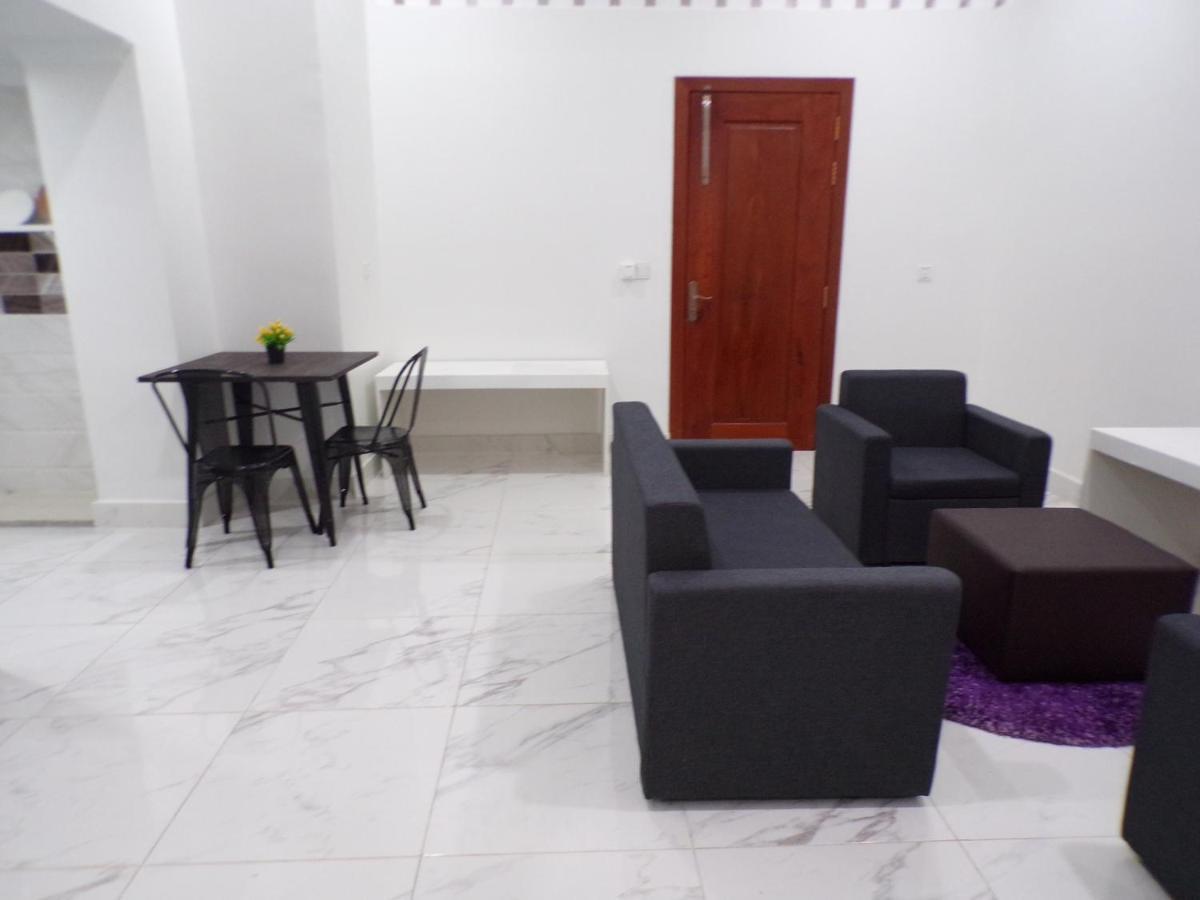 Ananta Aster Apartment Phnom Penh Exterior photo